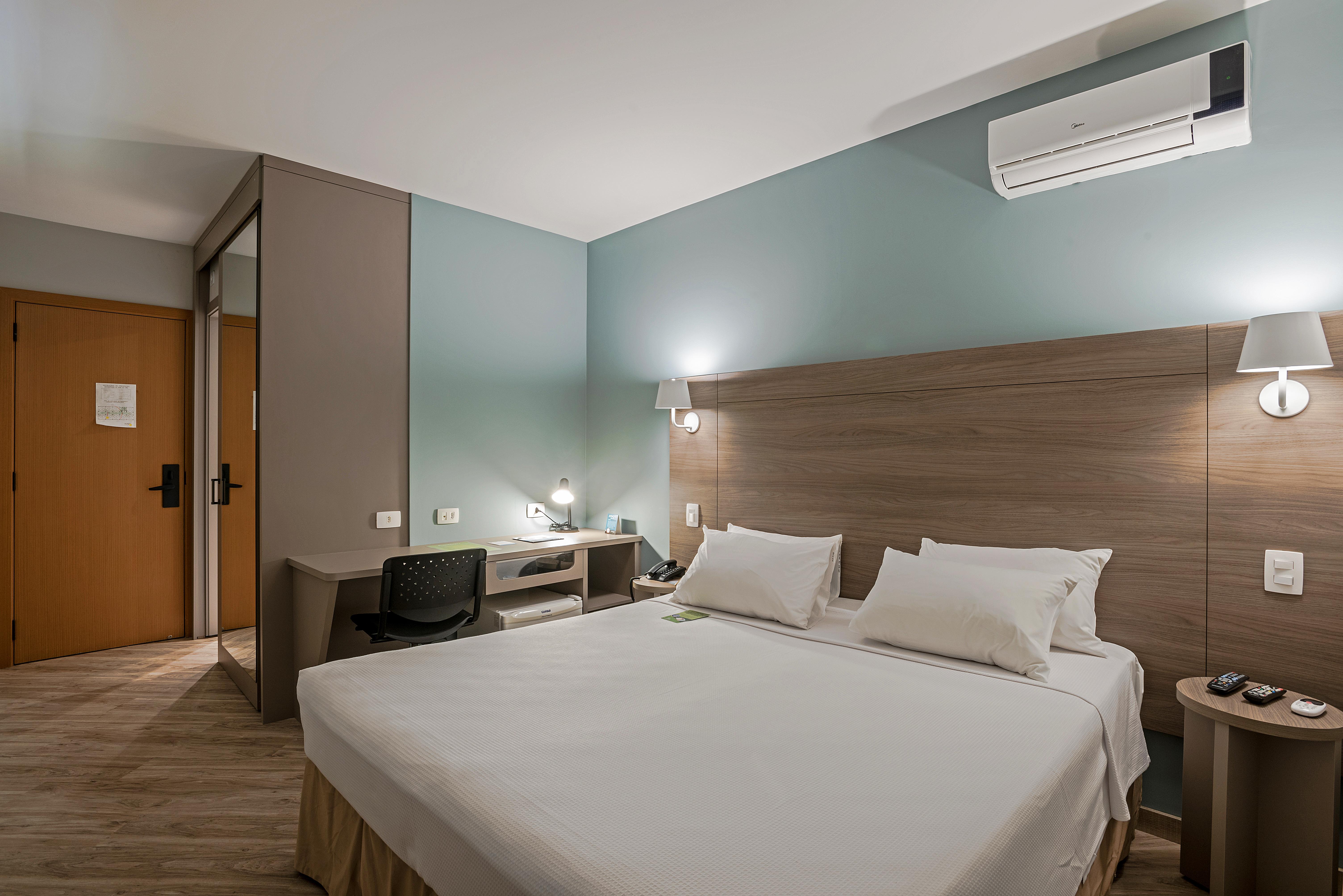 Slim Curitiba Alto Da XV酒店 外观 照片
