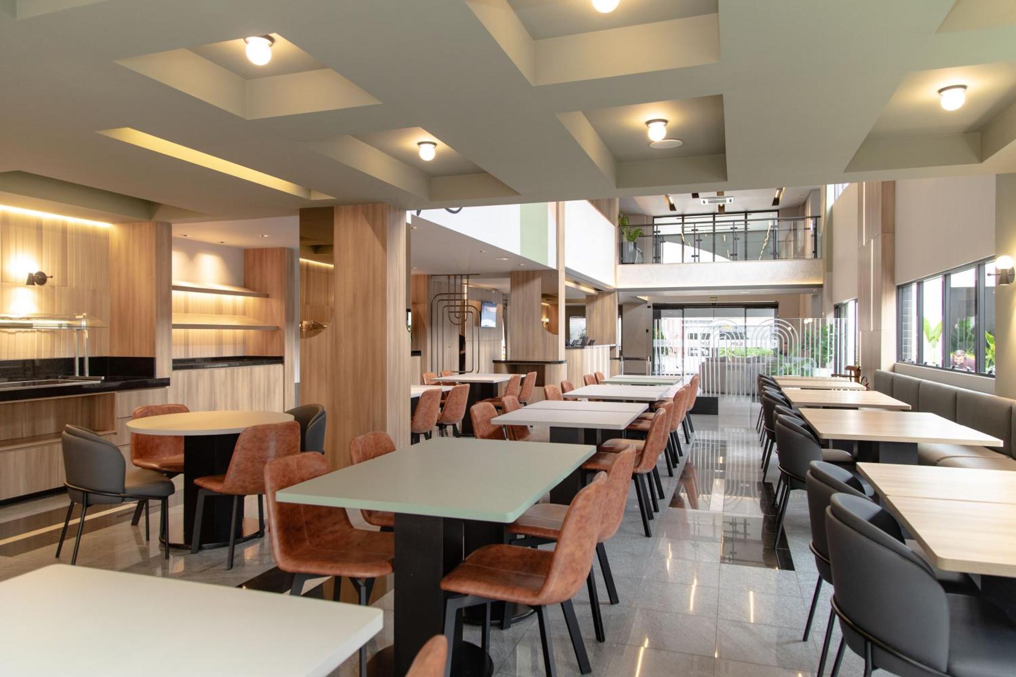 Slim Curitiba Alto Da XV酒店 外观 照片