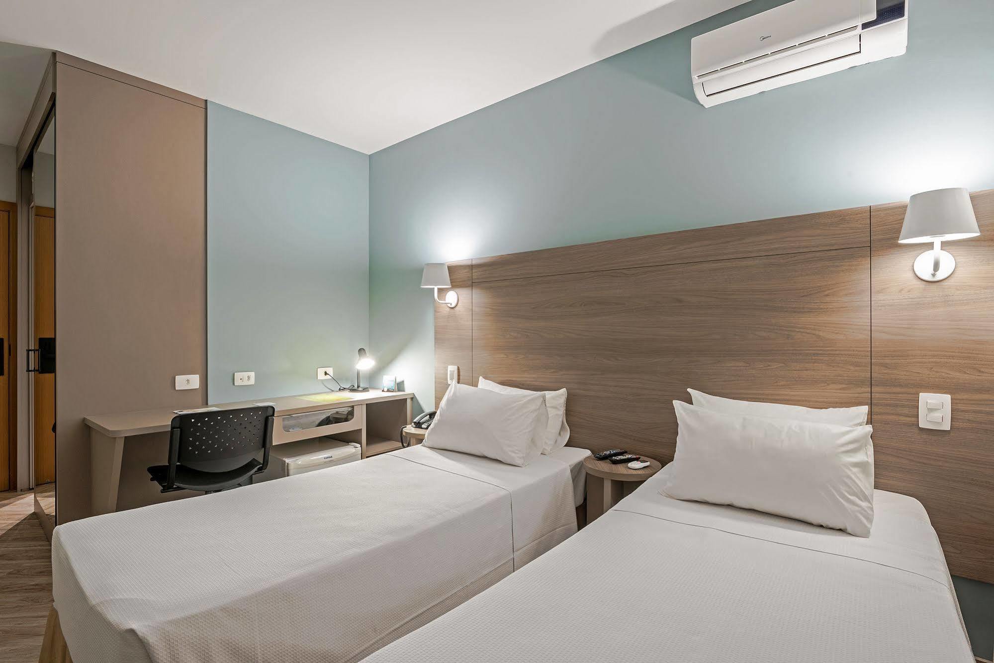 Slim Curitiba Alto Da XV酒店 外观 照片